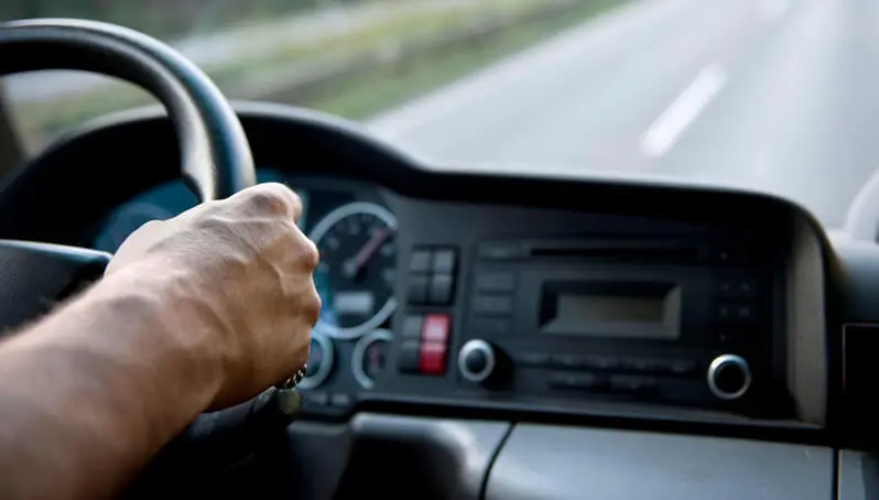 truck driving companies that hire felons